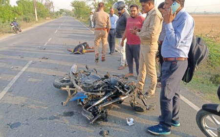 डम्पर ने बाइक सवार को रौंदा युवक की मौत साथी गम्भीर