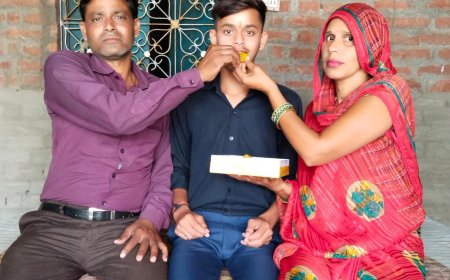 हाई स्कूल में कालेज में 94 प्रतिशत अंक प्राप्त कर साहिल वर्मा ने उत्तीर्ण किया।