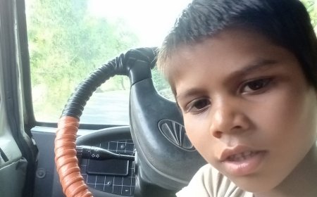 Unnao लोडर ने मासूम बच्चे को कुचला मौत, परिवार में मचा कोहराम