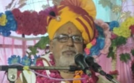 Unnao स्वामी रामस्वरूप ब्रम्हचारी की उधौ प्रसंग की कथा सुन श्रोता मंत्र मुग्ध हो गये