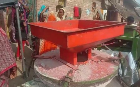 Unnao news चलती आटा चक्की का पत्थर टूटा फिर क्या हुआ