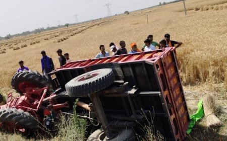 Unnao news अनियंत्रित ट्रैक्टर पलटा बच्चे महिला सहित स घायल