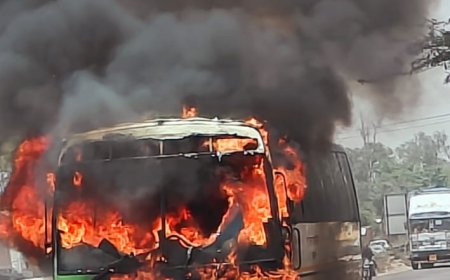 Unnao news एसी बस में लगी आग सवारियों में मचा हडकम्प