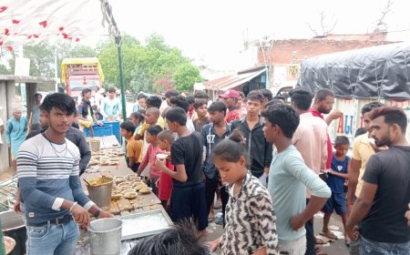 Unnao news गुलाबखेडा गांव में बरमबाबा भंडारे का आयोजन किया गया