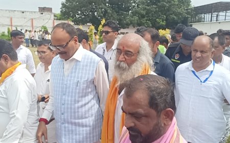 Sambhal news कल्कि मंदिर का उप मुख्यमंत्री ब्रजेश पाठक ने शिलान्यास किया