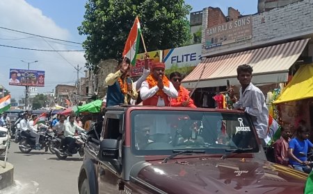 वीरांगना अवंती बाई लोधी के जन्म दिवस पर तिरंगा यात्रा