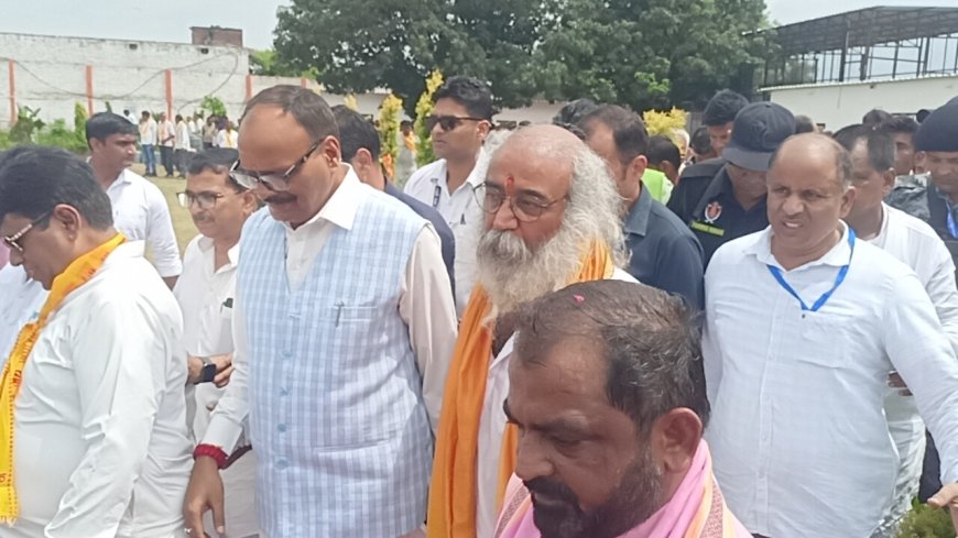 Sambhal news कल्कि मंदिर का उप मुख्यमंत्री ब्रजेश पाठक ने शिलान्यास किया