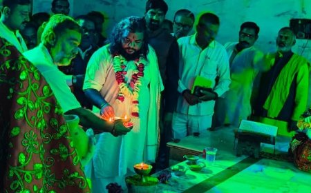 Dev dipawali जानकी कुंड परियर में धूमधाम से मनाई देव दीवाली