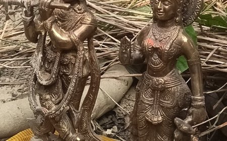 Unnao radha Krishna जमीन में राधा कृष्ण की मूर्तियां निकले से सनसनी