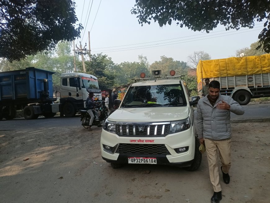 Unnao news  खनन निरीक्षक की कार्रवाई से अवैध डंपर व जेसीबी संचालकों में हडकम्प