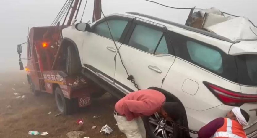 Unnao accident एक्सप्रेस वे पर कोहरा बन रहा यमराज